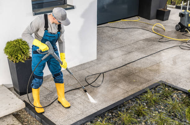 Pressure Washing Contractors in Picnic Point, WA